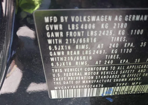 2017 Volkswagen Tiguan 2.0T/2.0T S из США, поврежденный, VIN WVGAV7AX8HK024679